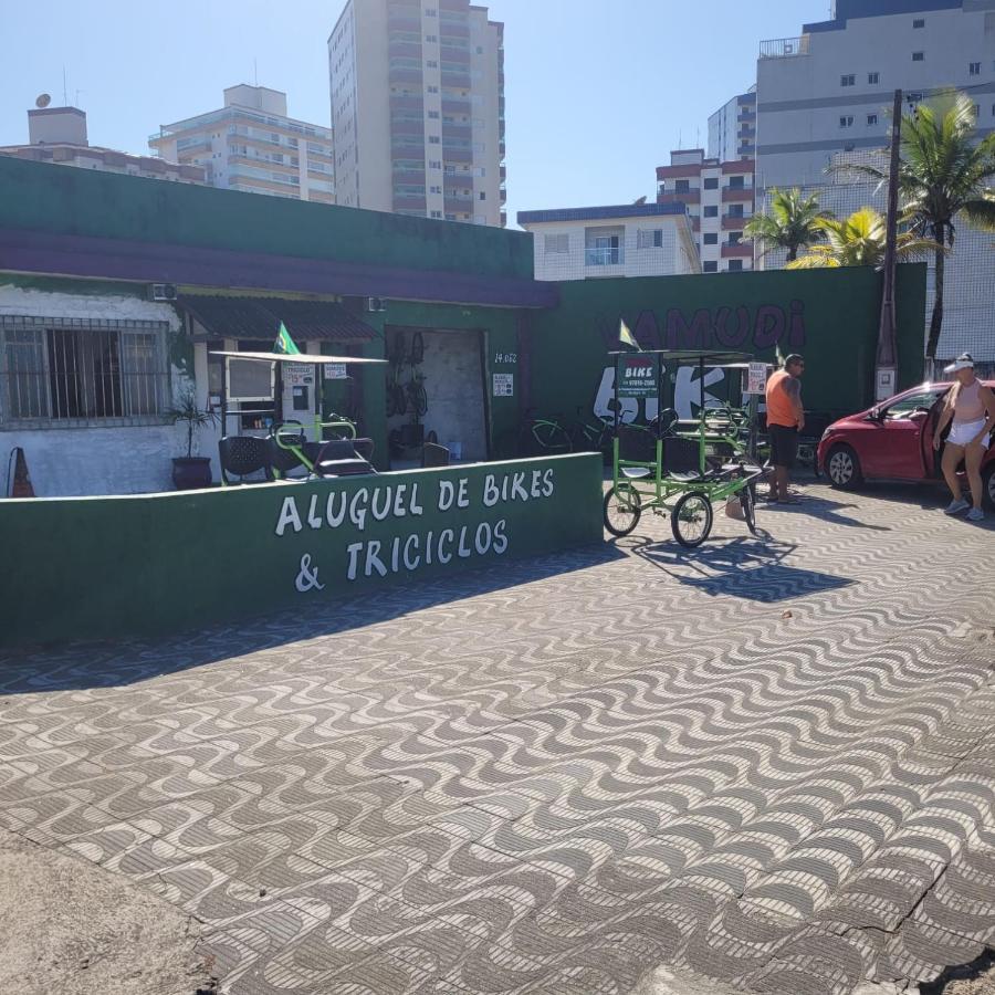 Kitnet Frente Pro Mar Em Vila Caicara, Portaria 24 Hs E Wifi برايا جراندي المظهر الخارجي الصورة